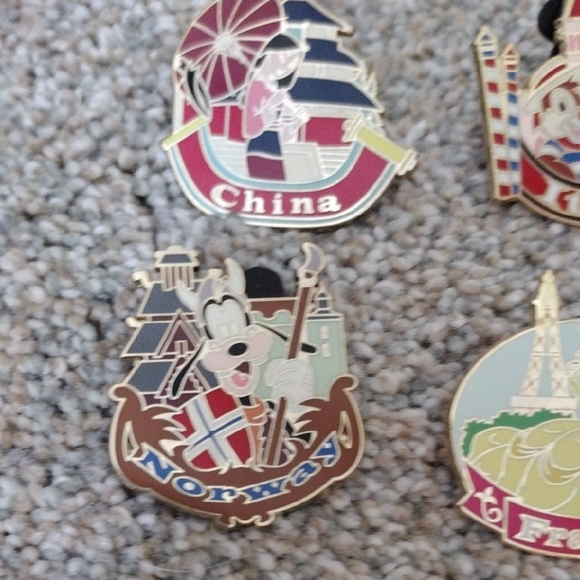 Epcot Center World Showcase Collector Pins - Picture 5 of 13